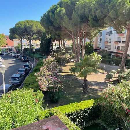 Cote Quai -t2 Vue Port Parking Prive Cap D'agde Centre アパート アグド